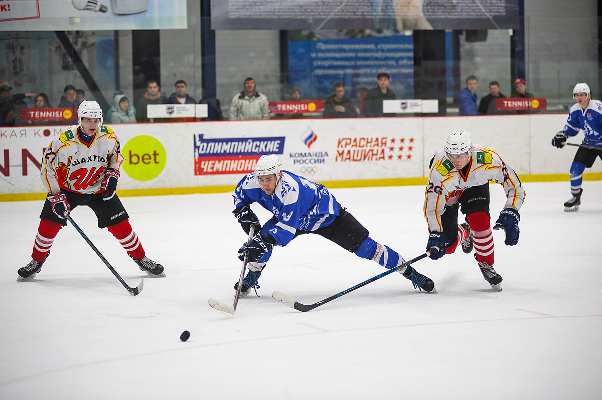 Судьба второй путевки на Всероссийский финал СХЛ решалась в хоккейном дерби Барнаула и Прокопьвеска
